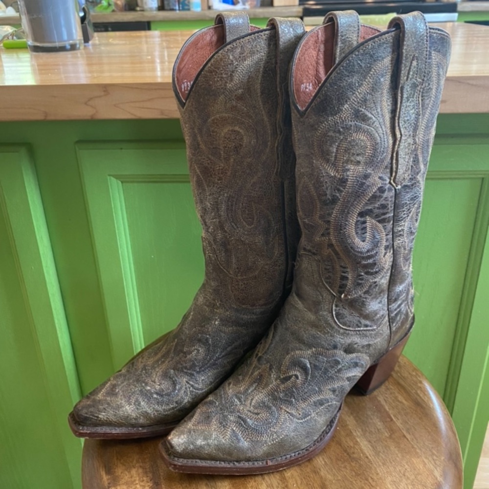 Dan Post Snip Toe Women’s cowboy Boots size 7.5